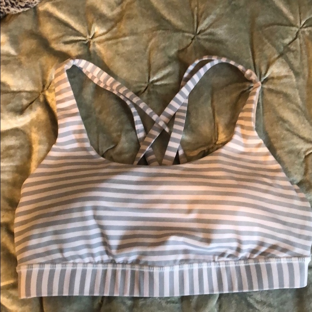 Lululemon bra